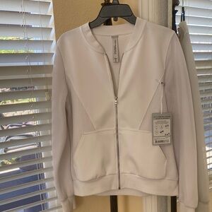 Women's White Zip-Up Jacket